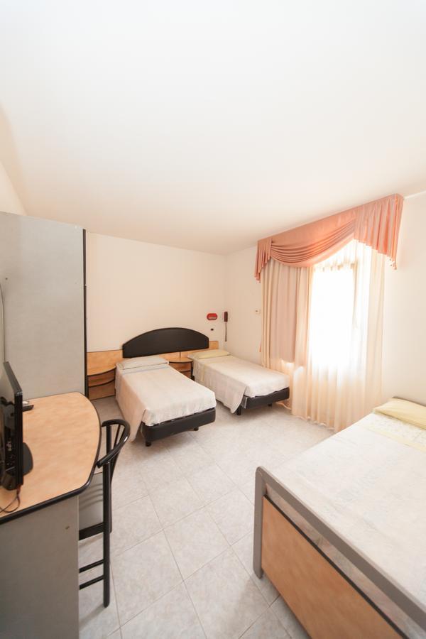 Hotel Ulisse Carpegna Exteriör bild